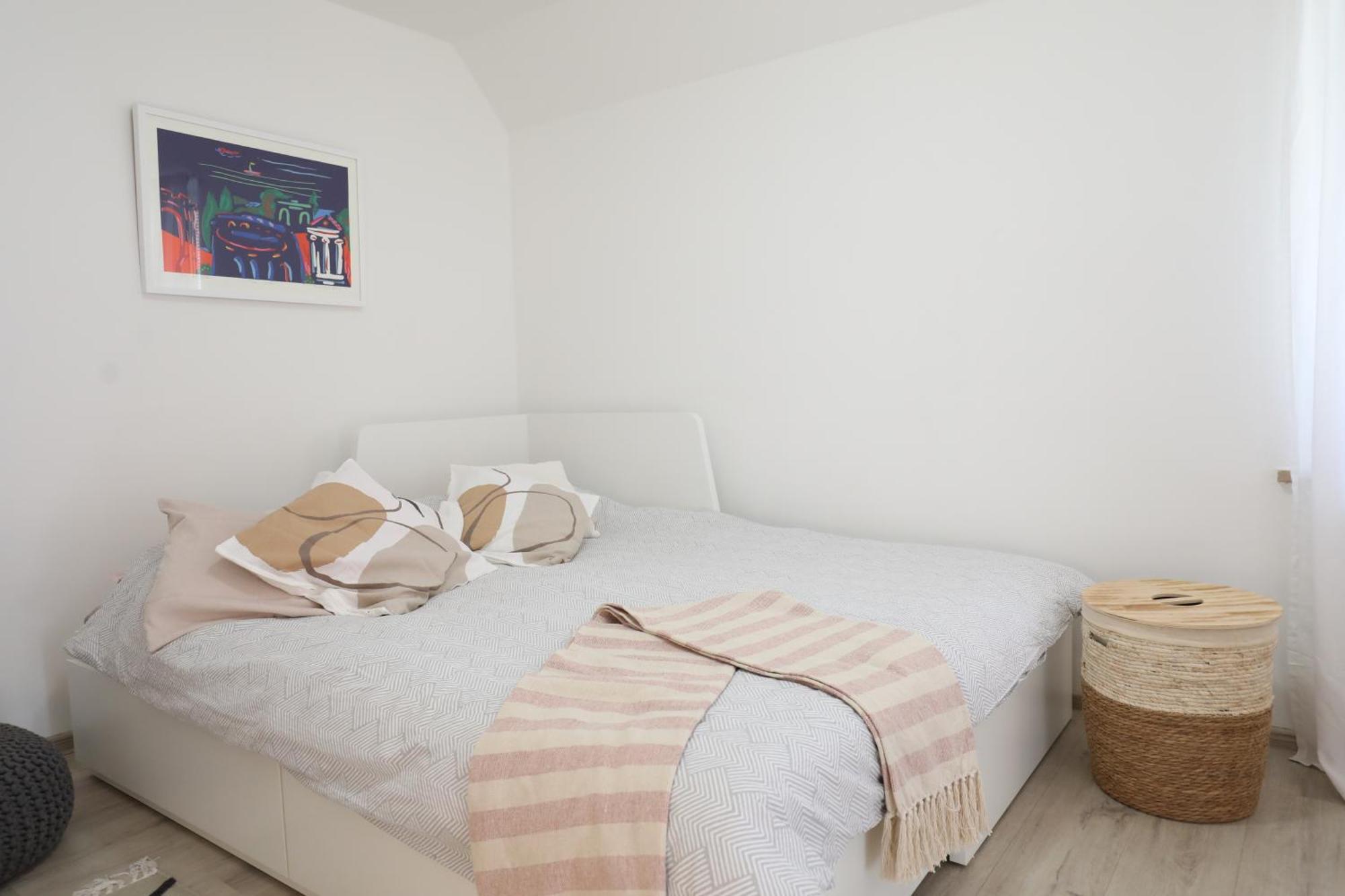 Apartment Mir Pula Exterior photo